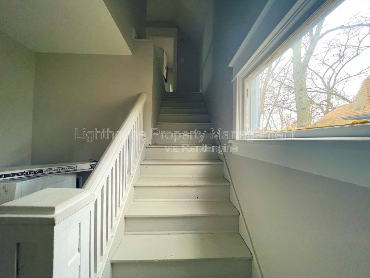 Apartment for rent at 618 Superior St #2, Benton Harbor, MI 49022
