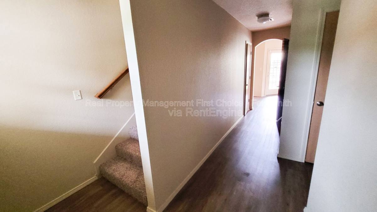 Apartment for rent at 3839 Old Jenny Lind Rd #A A, Fort Smith, AR 72901