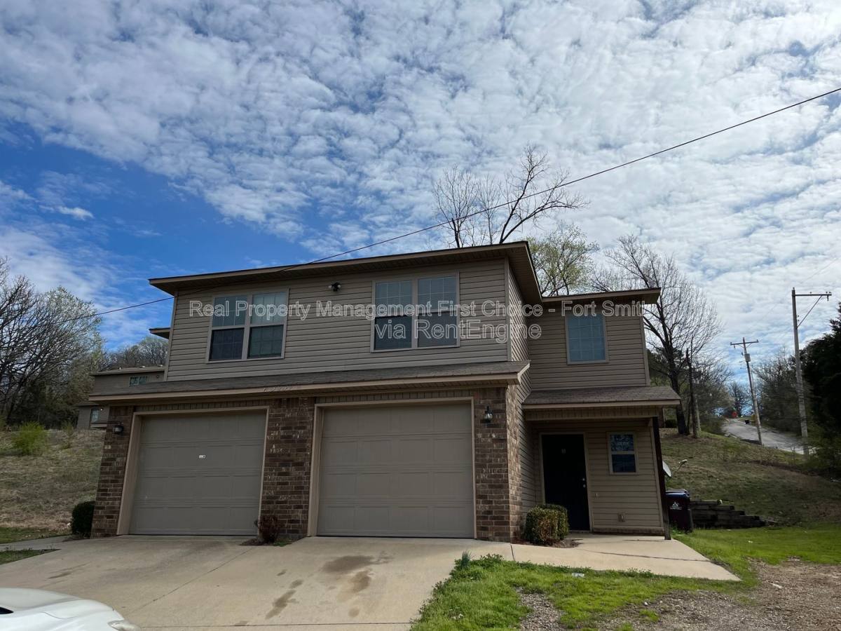 Apartment for rent at 3839 Old Jenny Lind Rd #A A, Fort Smith, AR 72901