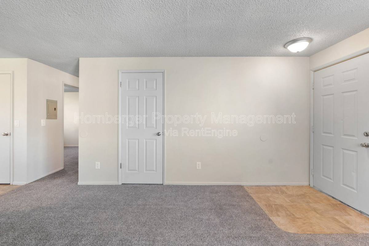 Apartment for rent at 3203 N Smith St #12, Spokane, WA 99207