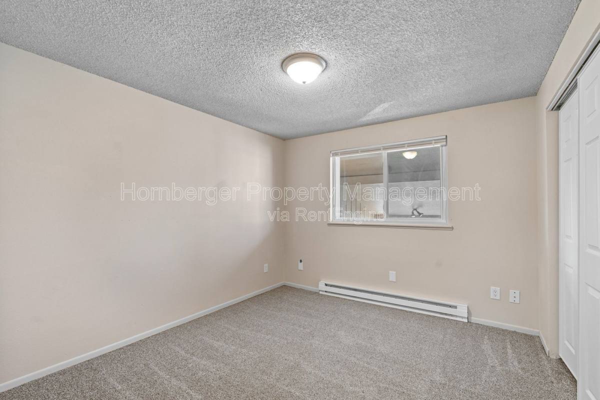 Apartment for rent at 3203 N Smith St #12, Spokane, WA 99207
