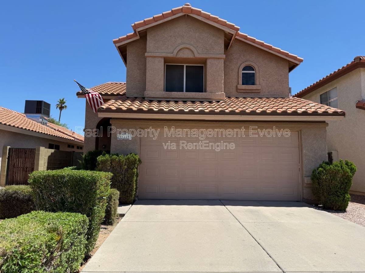 House for rent at 17215 N 46th Place, Phoenix, AZ 85032