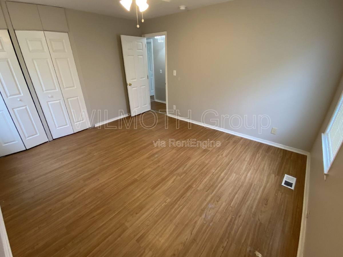 House for rent at 7910 Roy Rd, Indianapolis, IN 46219