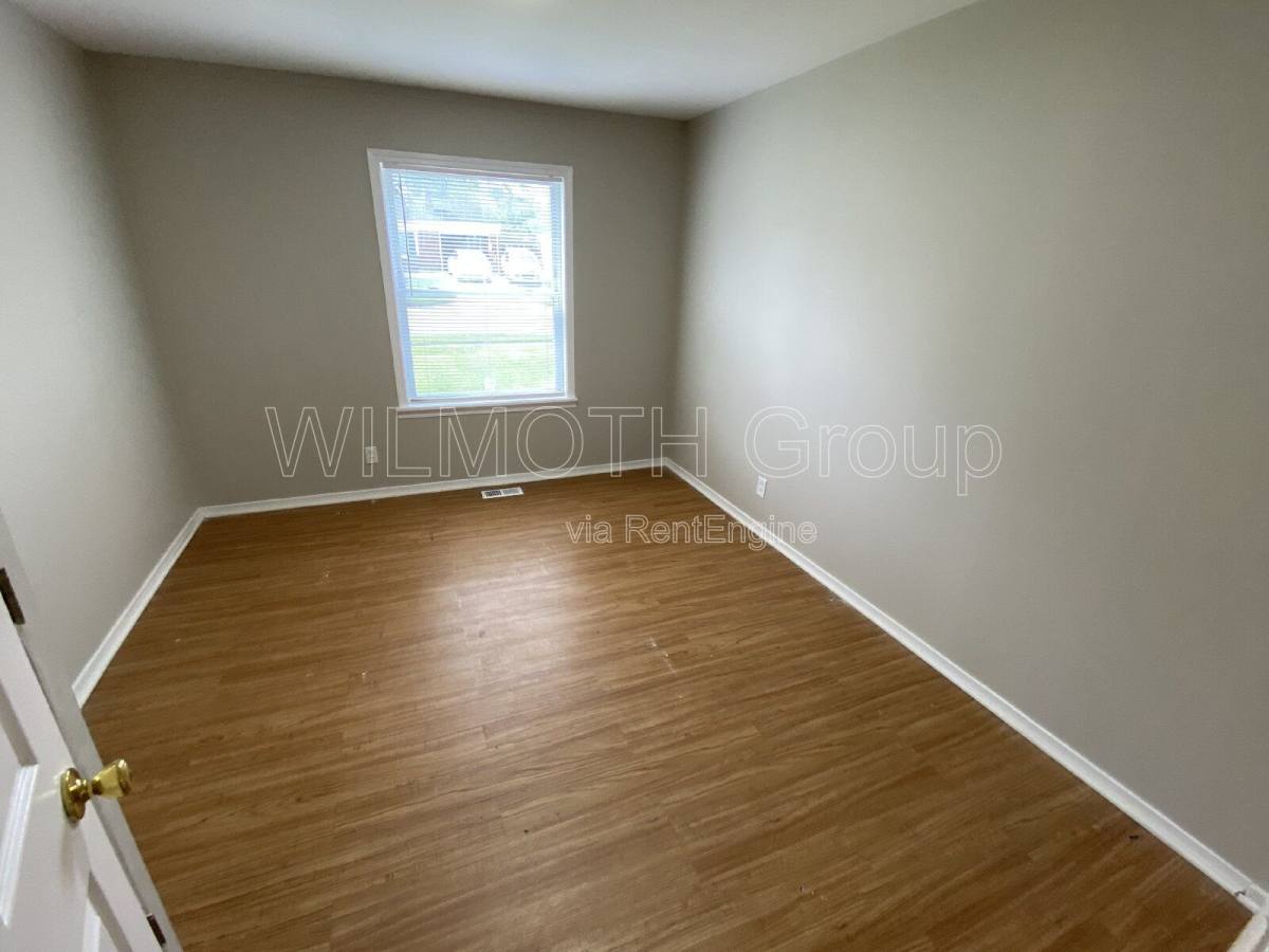 House for rent at 7910 Roy Rd, Indianapolis, IN 46219