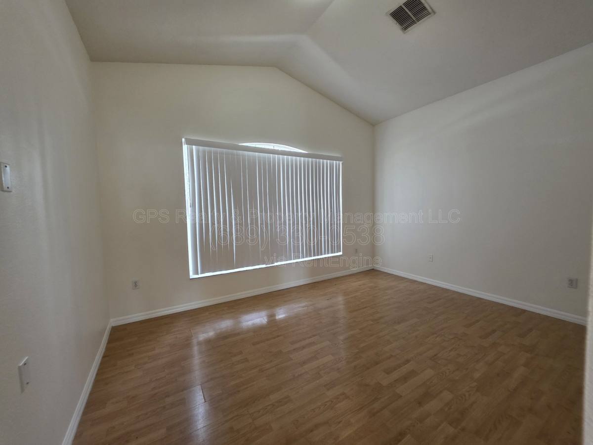 House for rent at 752 Sonja Circle, Davenport, FL 33897