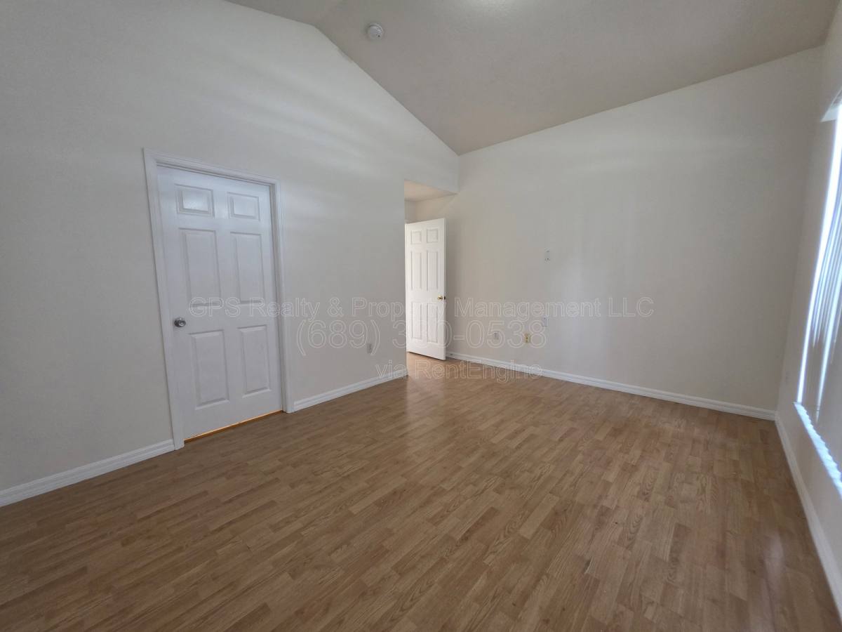 House for rent at 752 Sonja Circle, Davenport, FL 33897