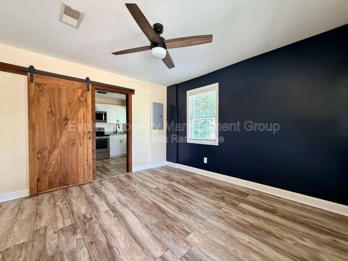 Apartment for rent at 681 Harrell St, Memphis, TN 38112