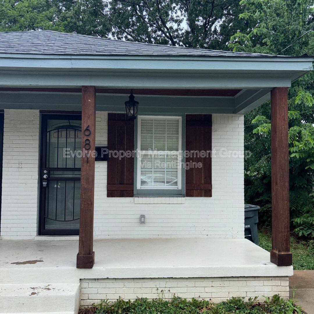 Apartment for rent at 681 Harrell St, Memphis, TN 38112