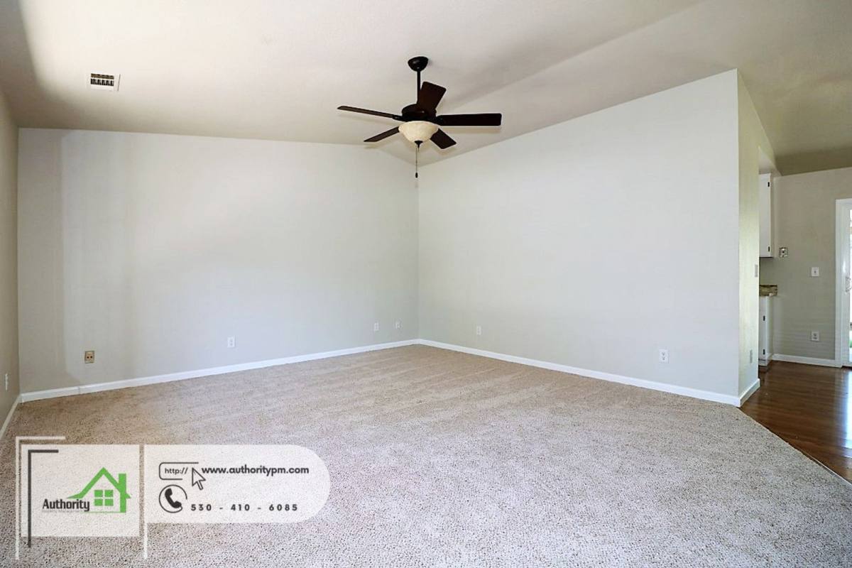 House for rent at 3657 Santa Rosa Way, Redding, CA 96003
