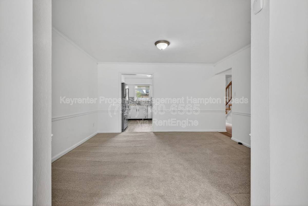 Townhouse for rent at 4314 Midhurst Lane, Chesapeake, VA 23321
