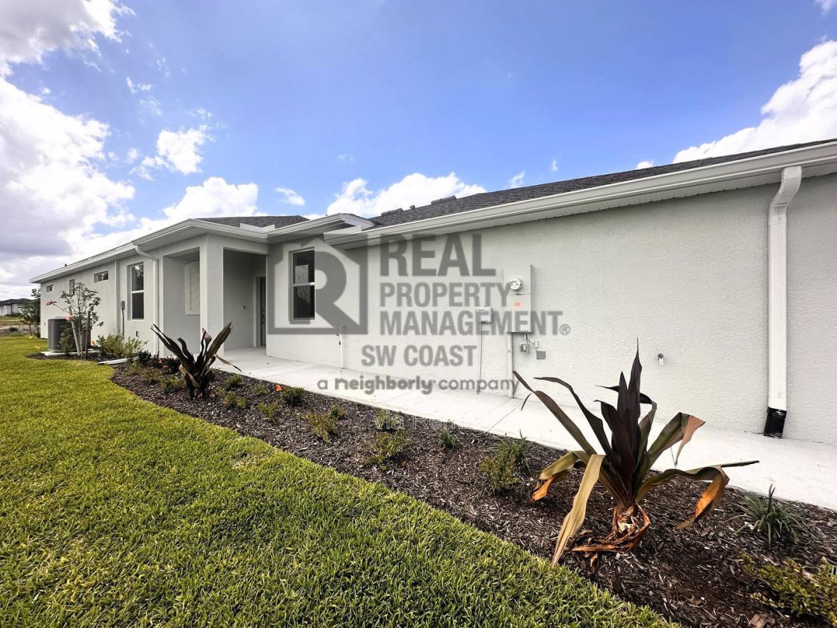 Apartment for rent at 20501 Hazelnut Court S, Lehigh Acres, FL 33976