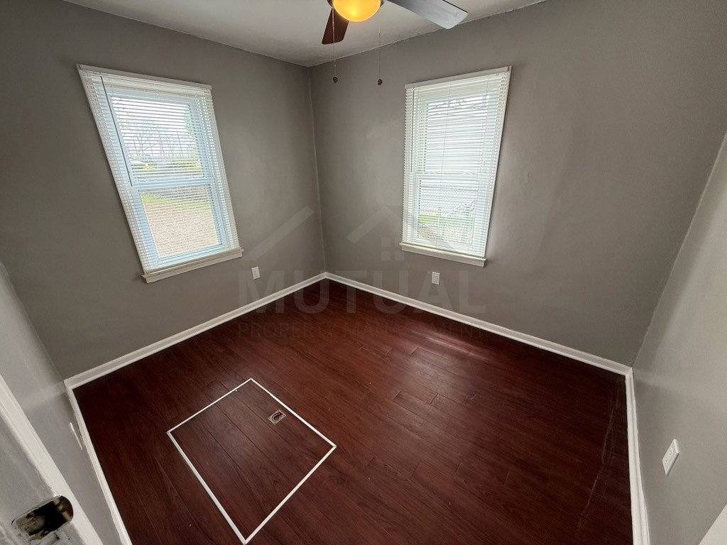 House for rent at 8902 Thorpe St, Livonia, MI 48150