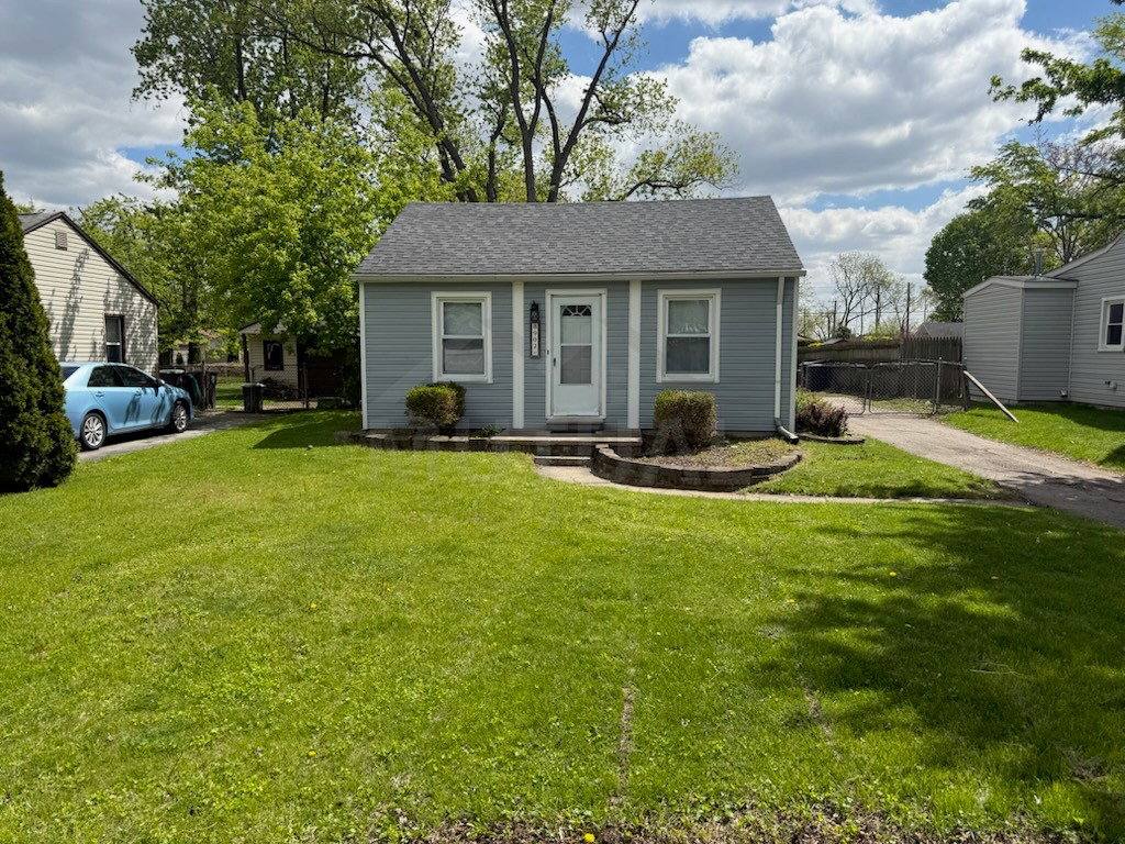 House for rent at 8902 Thorpe St, Livonia, MI 48150