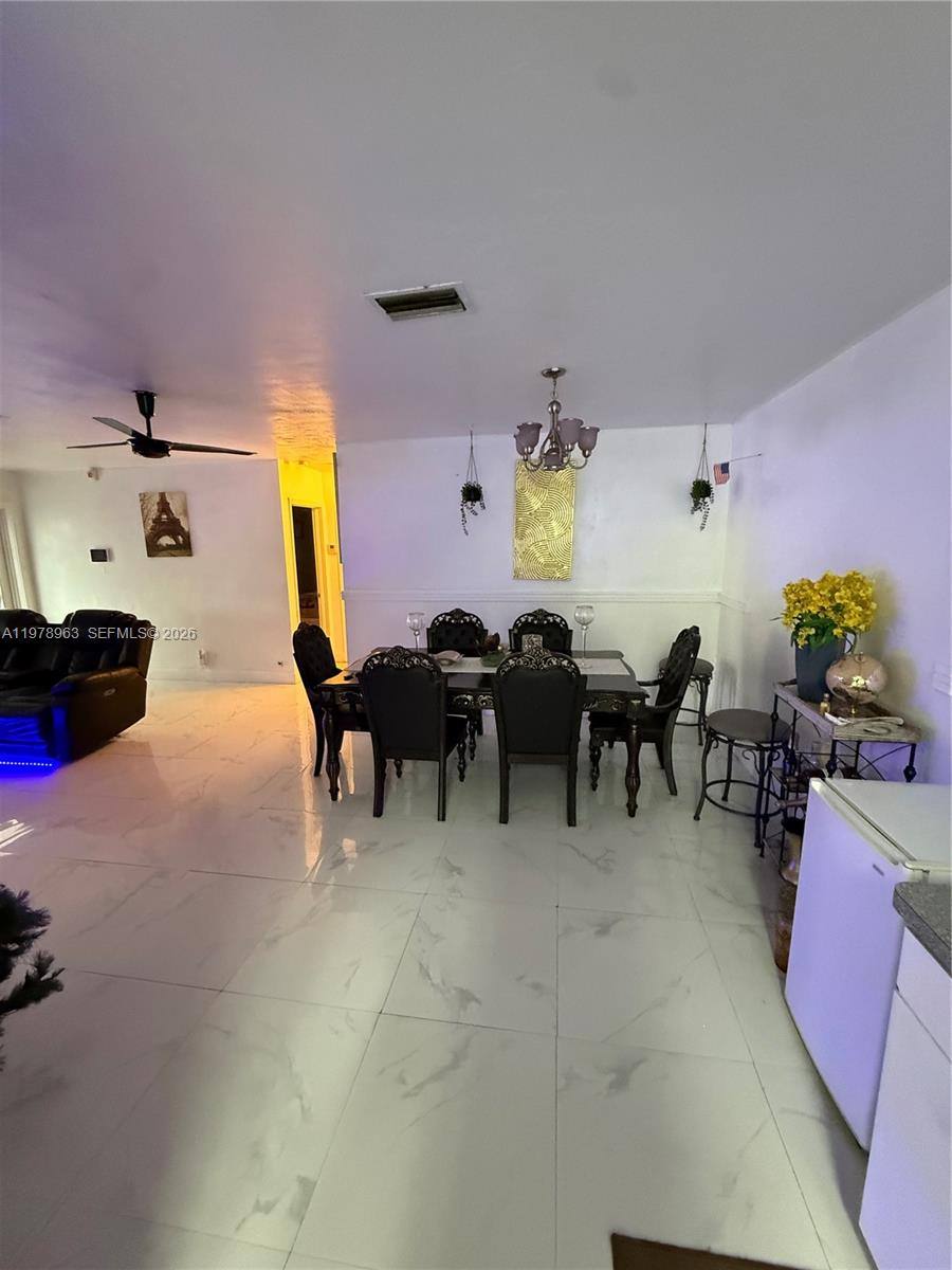 House for rent at 710 N 66 Terrace, Hollywood, FL 33024