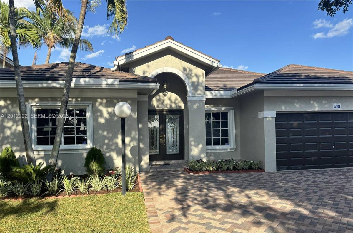 House for rent at 13941 SW 136th Place #O, Miami, FL 33186