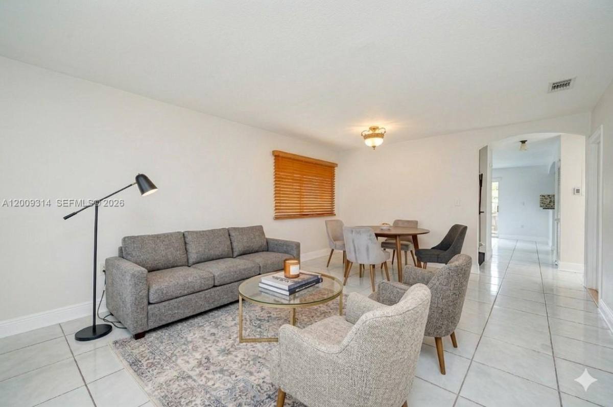House for rent at 13753 SW 160th St #O, Miami, FL 33177