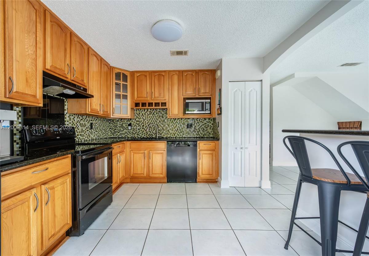 House for rent at 13753 SW 160th St #O, Miami, FL 33177