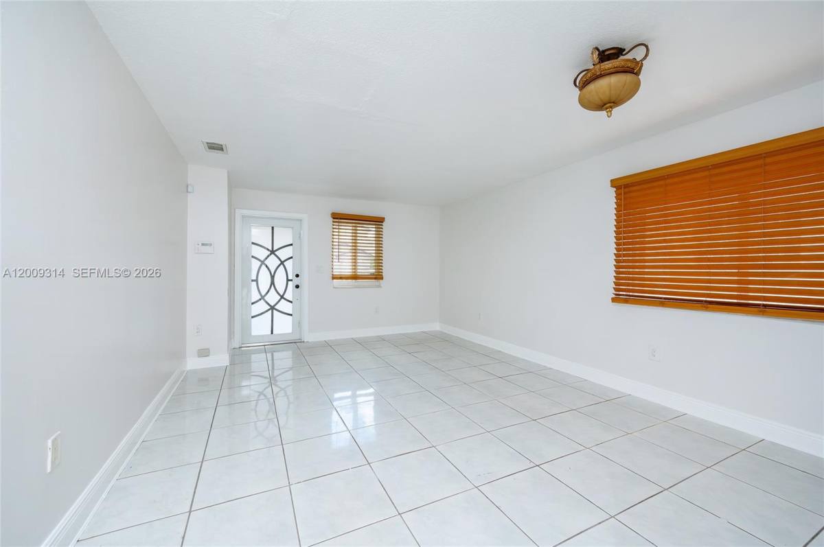 House for rent at 13753 SW 160th St #O, Miami, FL 33177