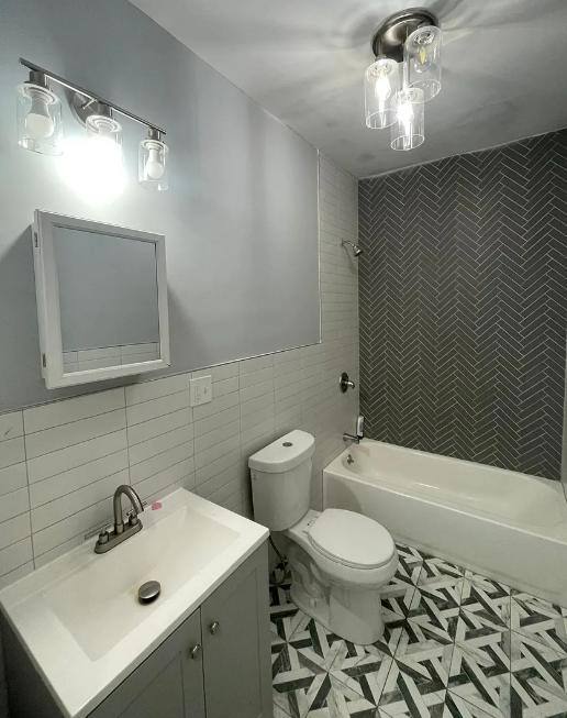 Apartment for rent at 467 Ferry St #1, Newark, NJ 07105