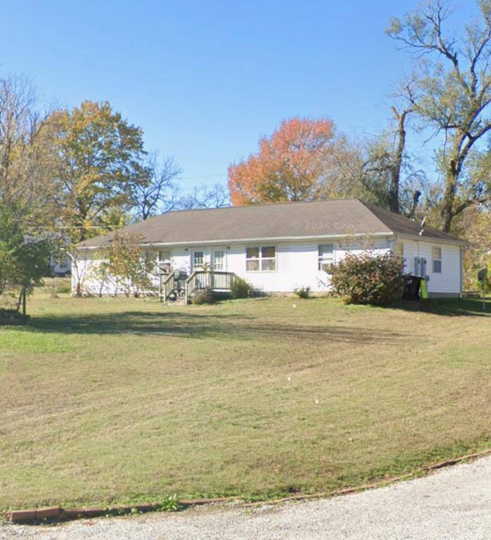House for rent at 702 N Main St #A, El Dorado Springs, MO 64744