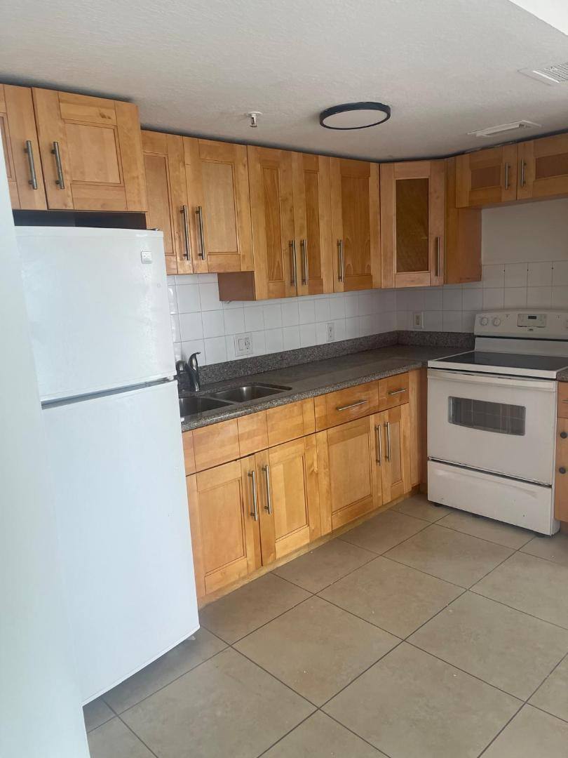 Apartment for rent at 6315 SW 8th St, Miami, FL 33144