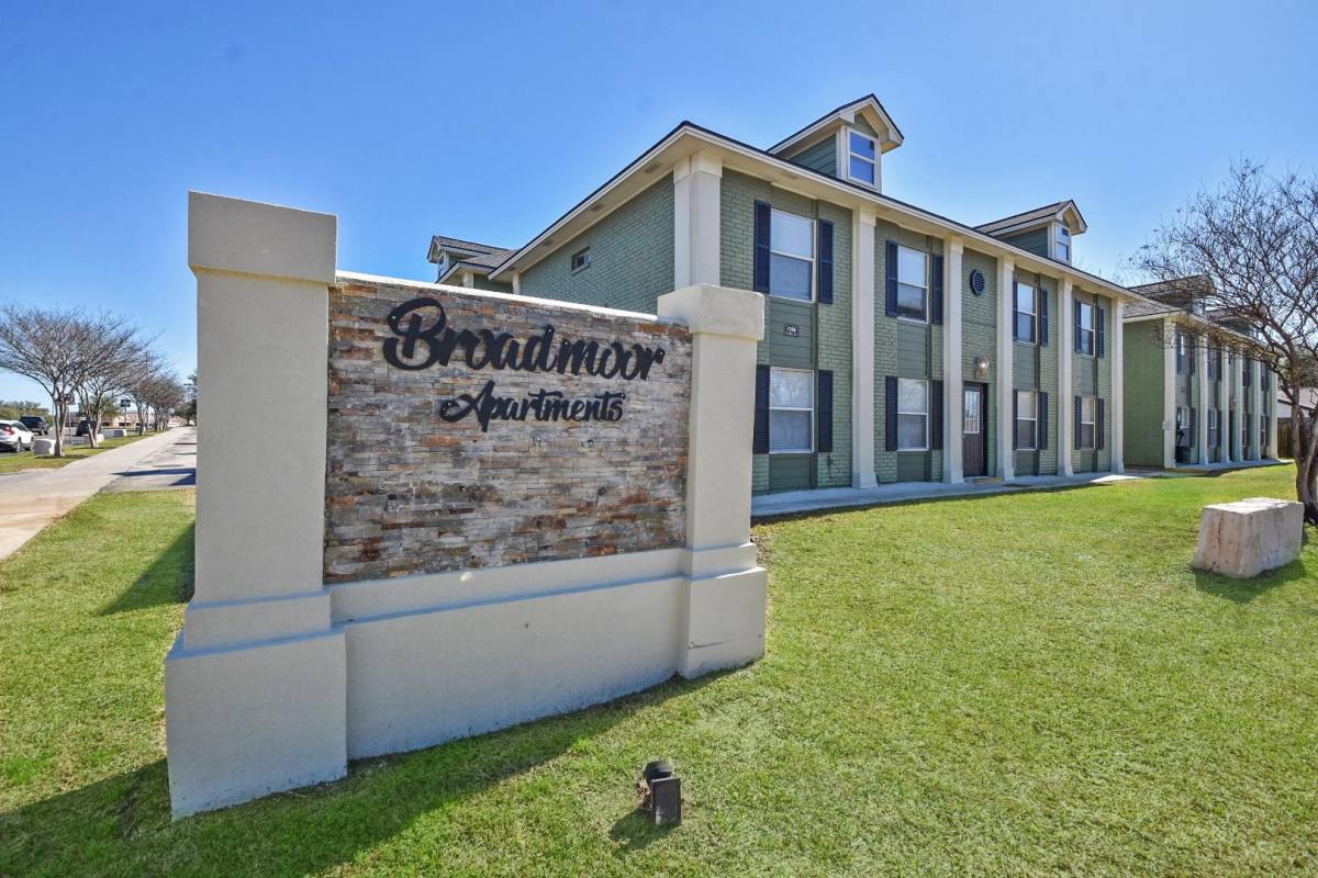 Apartment for rent at 1504 Broadmoor Dr #C, Bryan, TX 77802