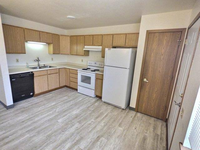 Townhouse for rent at 253 255 Magnolia Dr #255-B 60H, Glenwood City, WI 54013