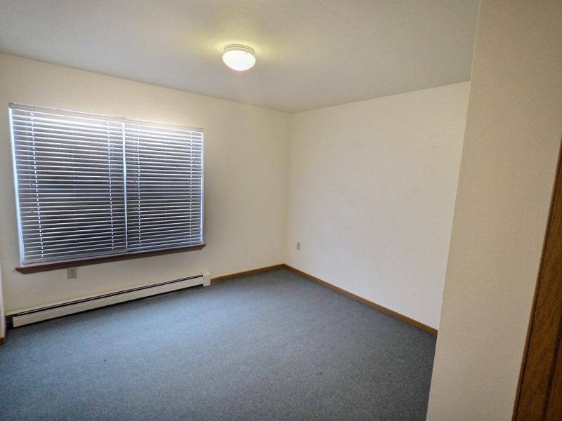 Townhouse for rent at 253 255 Magnolia Dr #255-B 60H, Glenwood City, WI 54013