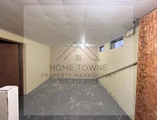 Townhouse for rent at 722 Edgemont Blvd, Lansing, MI 48917