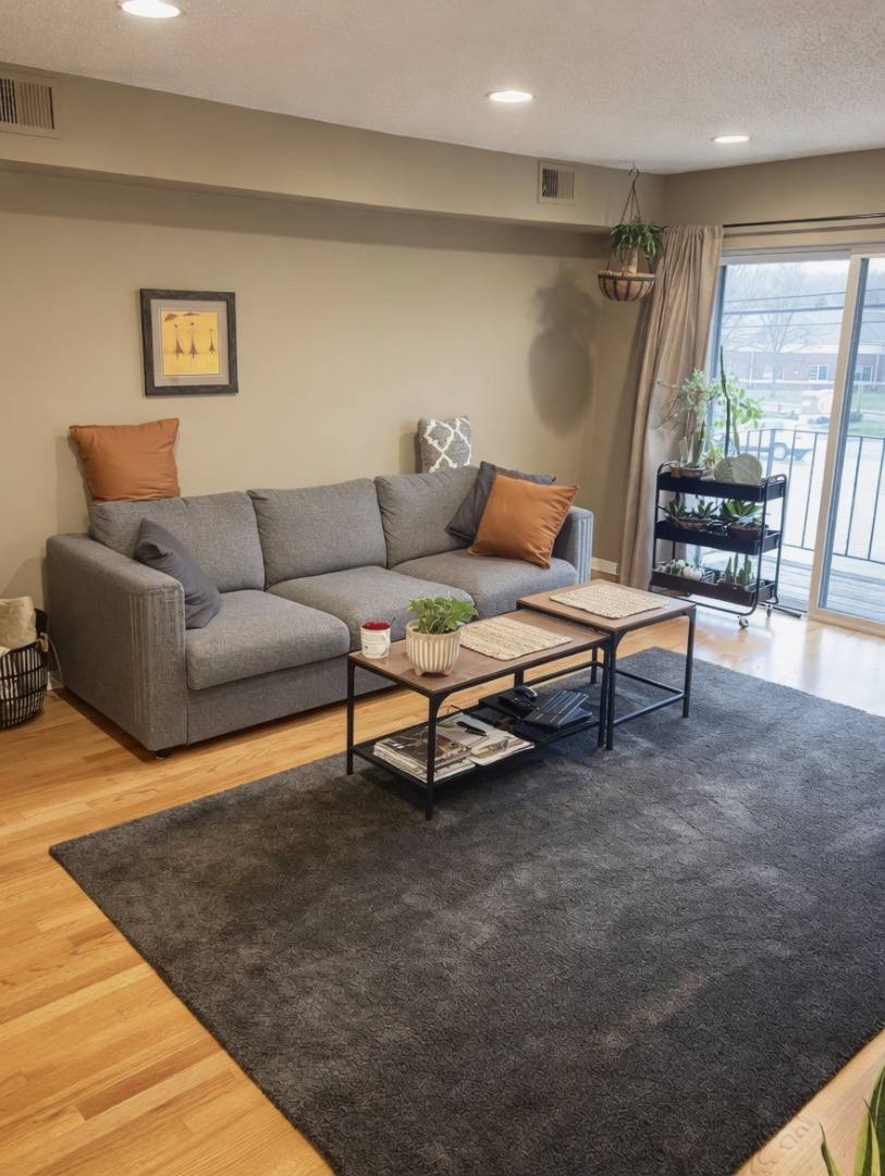 Condo for rent at 3245 W Milwauke #3D, Northbrook, IL 60062