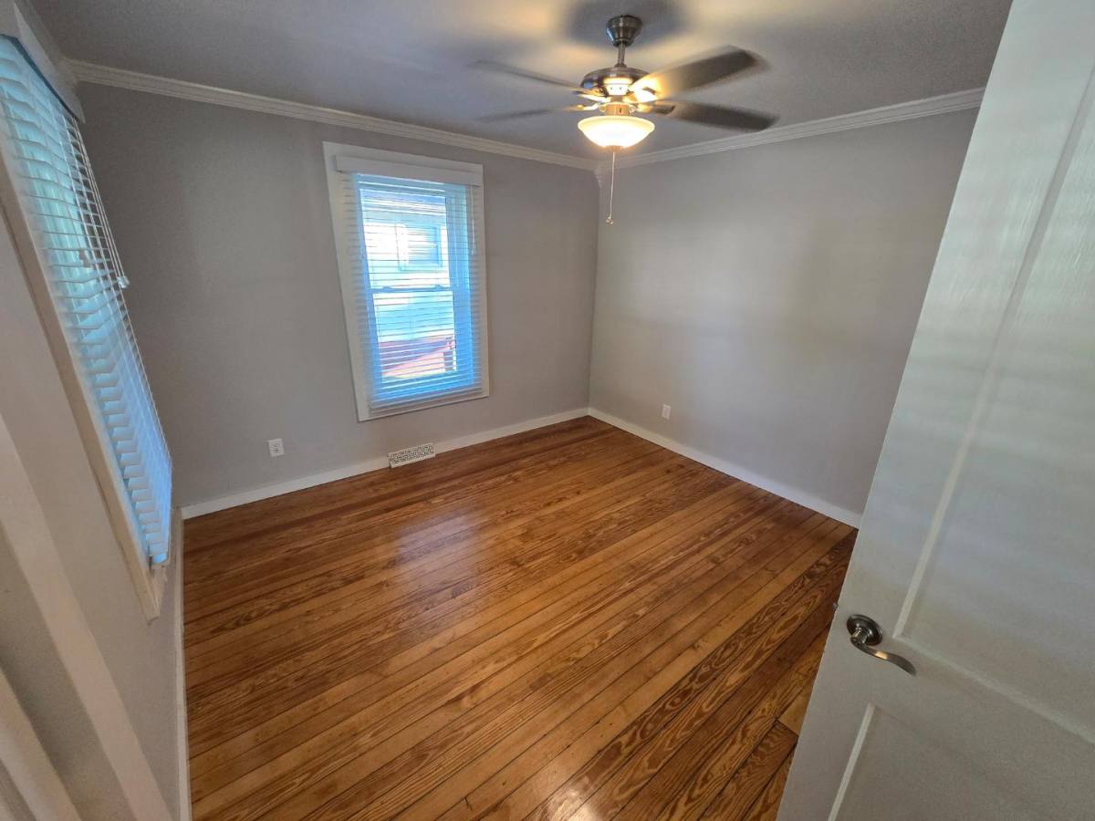 House for rent at 27 N Washington Ave, Greenville, SC 29611