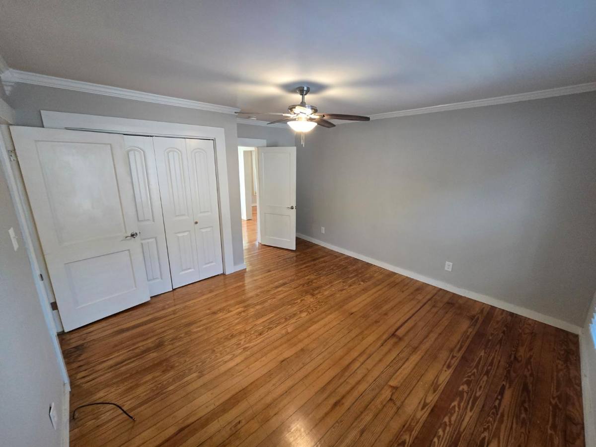House for rent at 27 N Washington Ave, Greenville, SC 29611