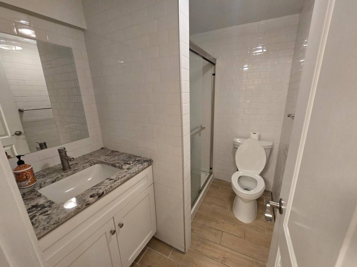 House for rent at 27 N Washington Ave, Greenville, SC 29611