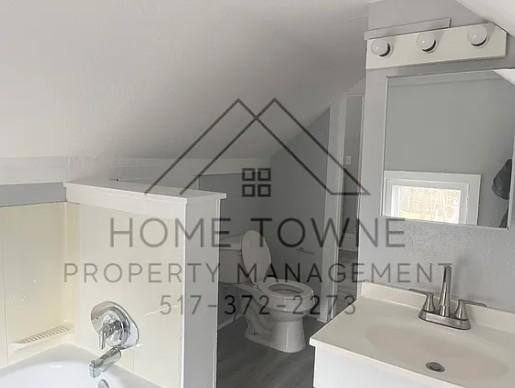 Apartment for rent at 1103 N Pennsylvania Ave #2, Lansing, MI 48906