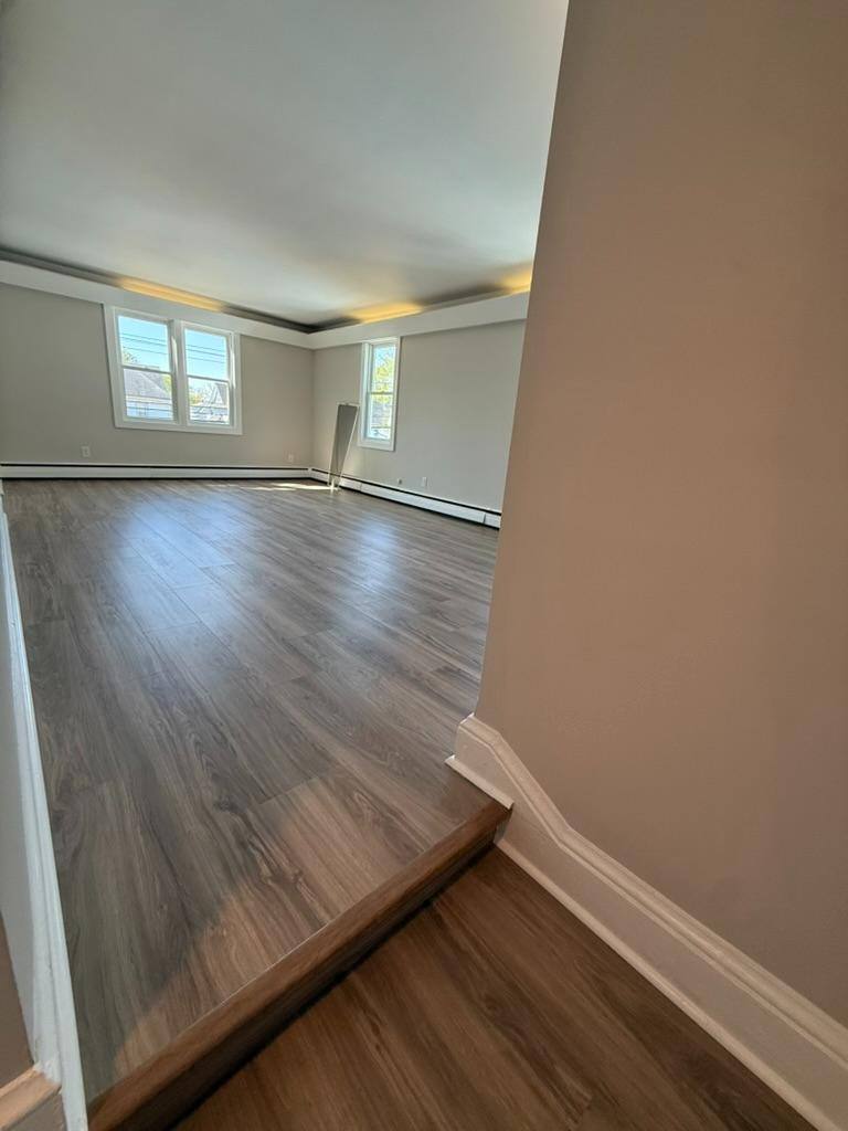 Apartment for rent at 301 W Broad St #UPSTAIRS, Paulsboro, NJ 08066