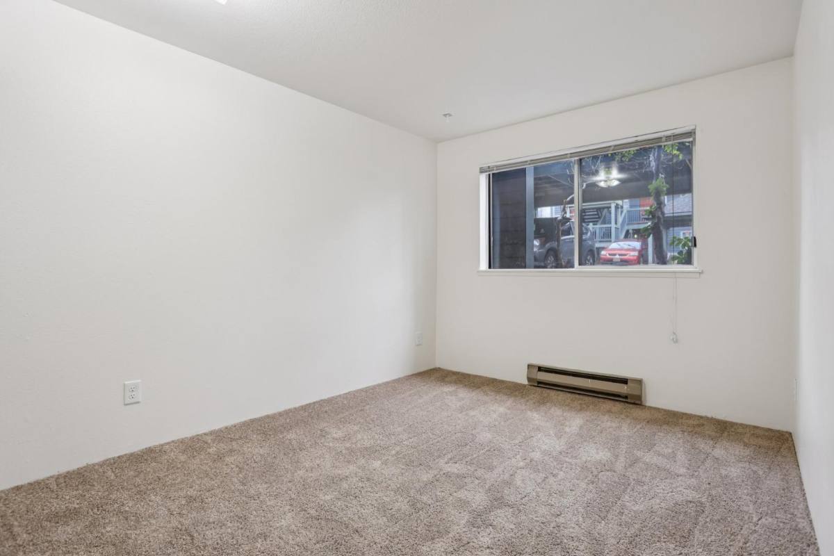Apartment for rent at 3504 204th St SW #D105, Lynnwood, WA 98036