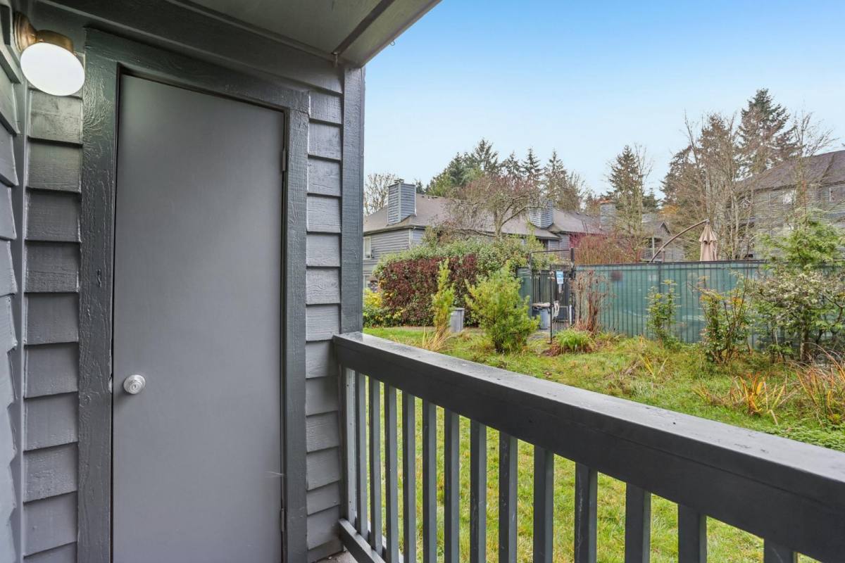 Apartment for rent at 3516 204th St SW #E205, Lynnwood, WA 98036