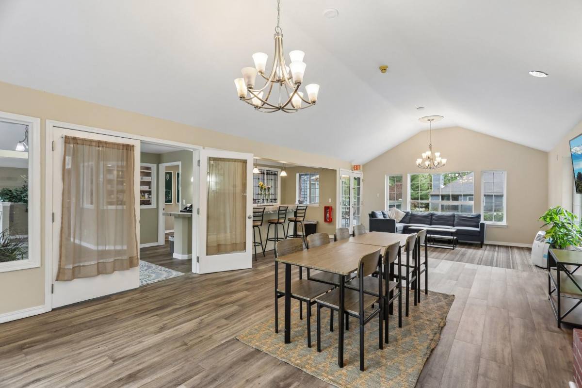 Apartment for rent at 3516 204th St SW #E205, Lynnwood, WA 98036
