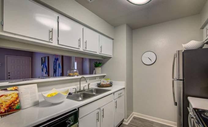 Apartment for rent at 16460 Tx-3 #2047, Webster, TX 77598
