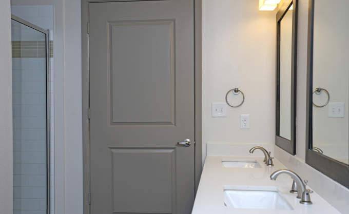 Apartment for rent at 8820 Westheimer Rd, Houston, TX 77063