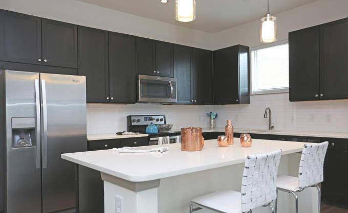 Apartment for rent at 8820 Westheimer Rd, Houston, TX 77063