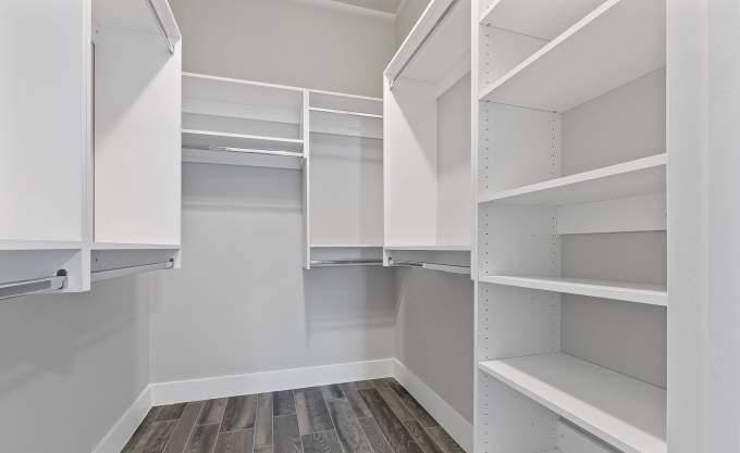 Apartment for rent at 13202 Briar Forest Dr, Houston, TX 77077
