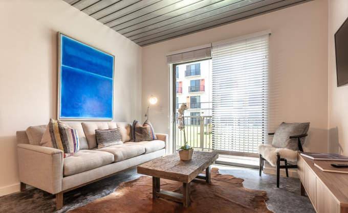 Apartment for rent at 3550 Main St, Houston, TX 77002