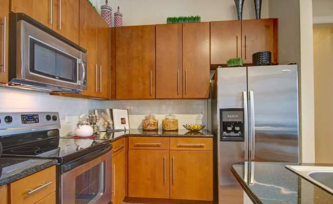 Apartment for rent at 1725 Crescent Plaza Dr, Houston, TX 77077