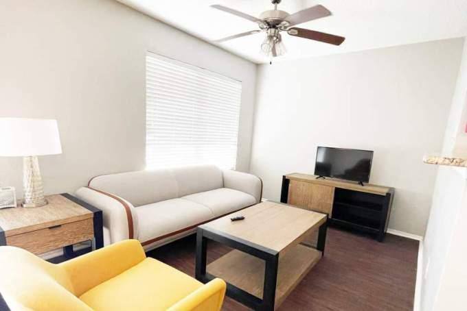 Apartment for rent at 11411 Green Plaza Dr, Houston, TX 77038