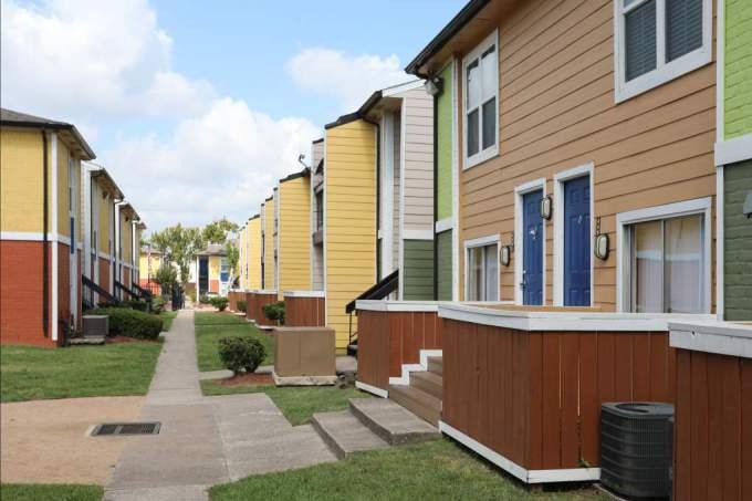 Apartment for rent at 11411 Green Plaza Dr, Houston, TX 77038