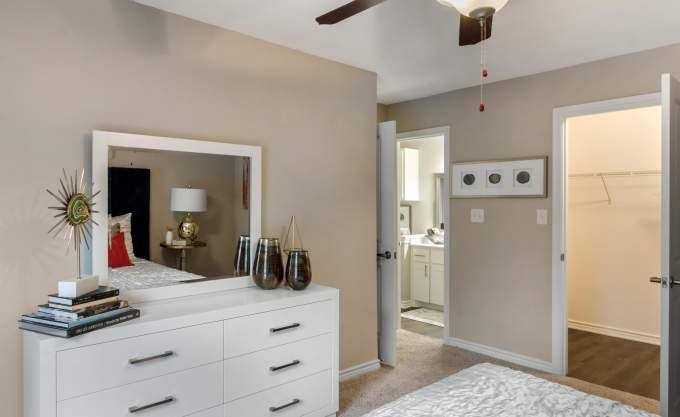 Apartment for rent at 1335 Silverado Dr, Houston, TX 77077