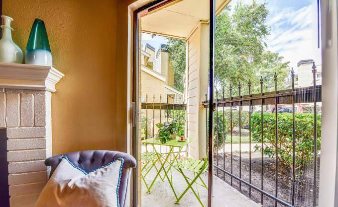 Apartment for rent at 7250 W Greens Rd, Houston, TX 77064