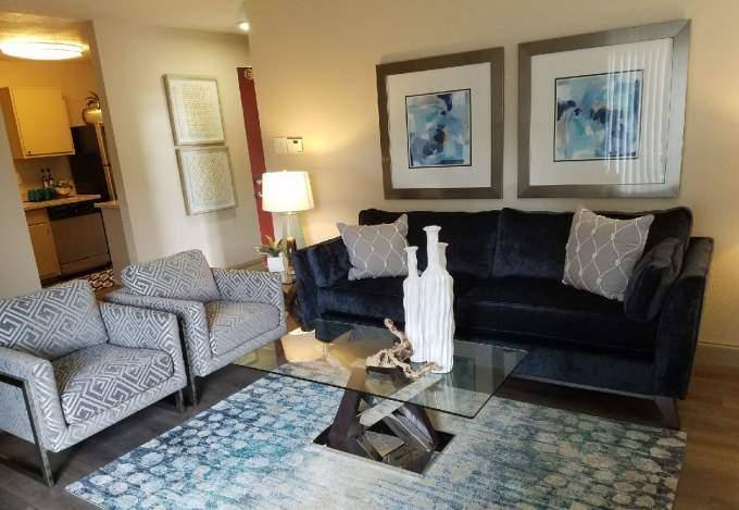 Apartment for rent at 10751 Meadowglen Lane, Houston, TX 77042