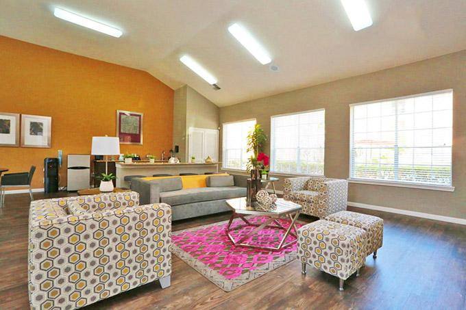 Apartment for rent at 9757 Windwater Dr, Houston, TX 77075